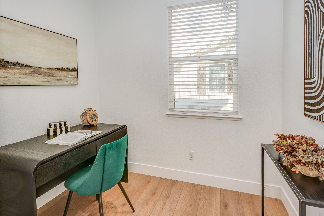 1660 Glenmore-30.jpg